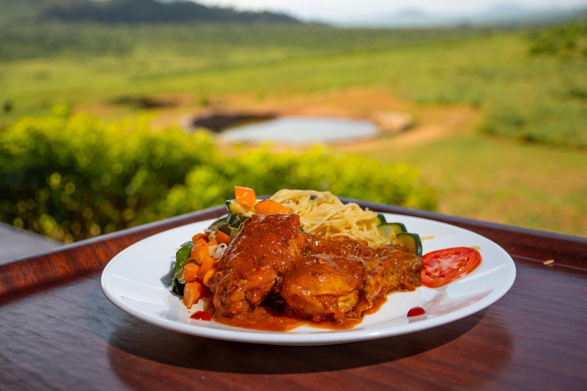 Ngulia Safari Lodge Ithumba Экстерьер фото