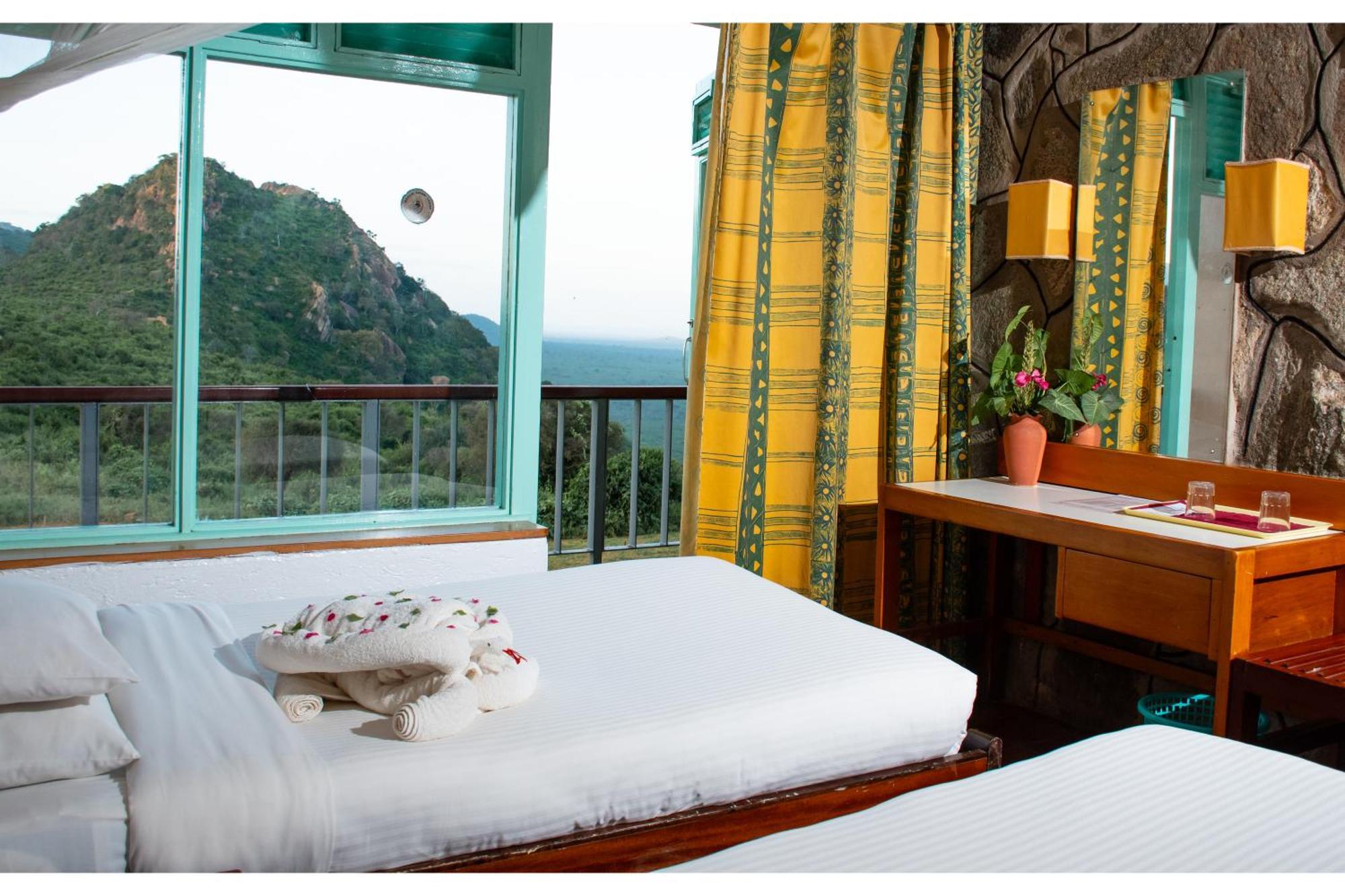 Ngulia Safari Lodge Ithumba Экстерьер фото