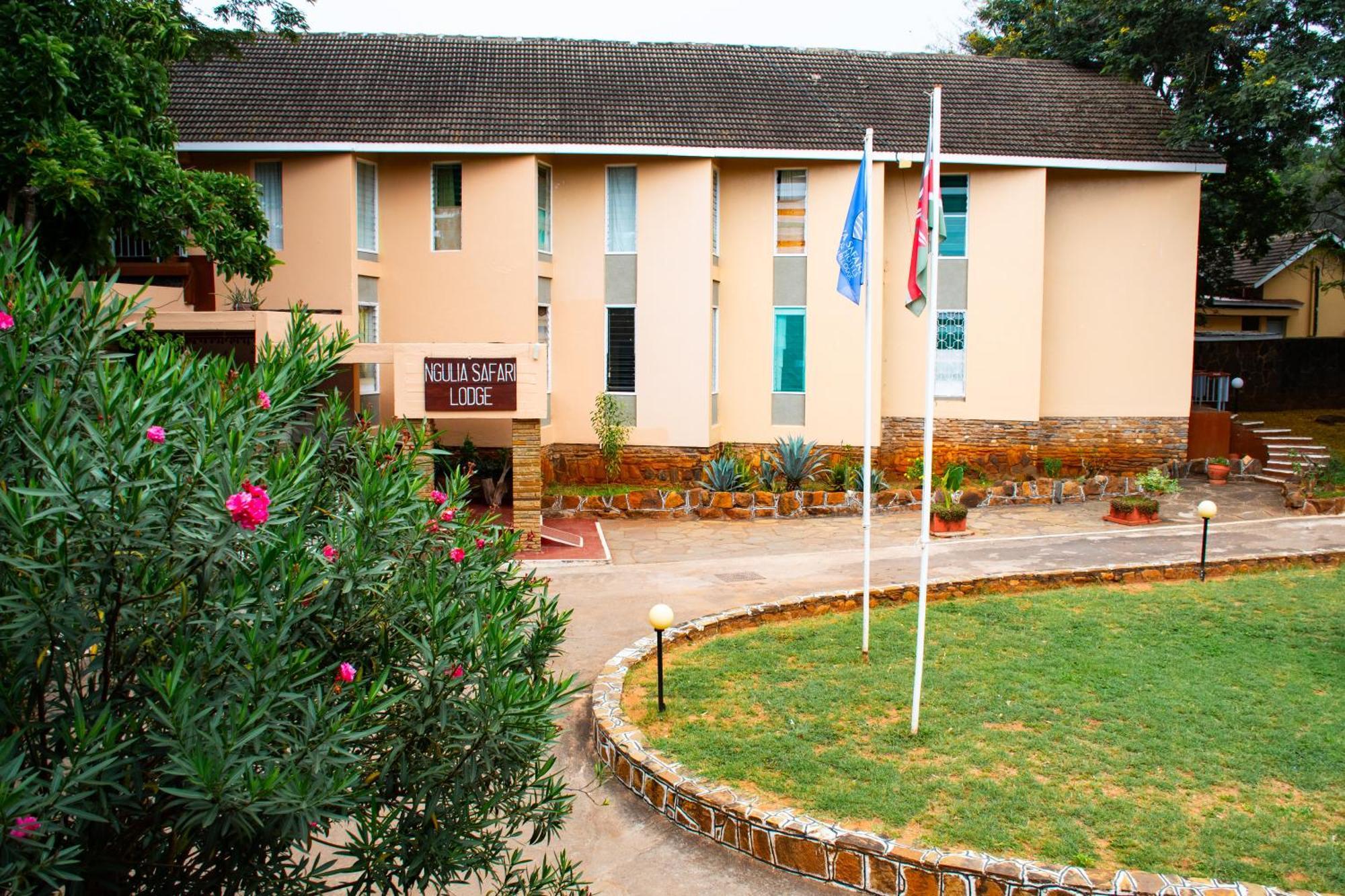 Ngulia Safari Lodge Ithumba Экстерьер фото